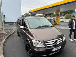 Braun Gebraucht 2013 Mercedes Viano Van / Kleinbus | 24.900 € (Teuer)