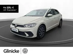 Grau Gebraucht 2024 VW Polo IQ Drive Limousine | 19.380 € (Guter Preis)