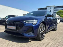 Blau Gebraucht 2022 Audi e-tron Sportback S-Line SUV | 43.950 € (Fairer Preis)
