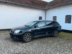 Schwarz Gebraucht 2008 Toyota Avensis Team Kombi | 1.250 € (Superpreis)