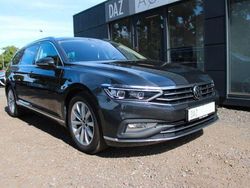 Grau Gebraucht 2021 VW Passat Elegance Kombi | 18.995 € (Guter Preis)
