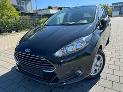 Schwarz Gebraucht 2014 Ford Fiesta Kleinwagen | 8.980 €
