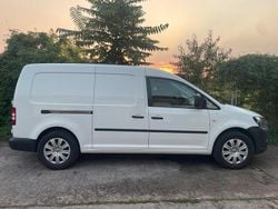 Weiß Gebraucht 2011 VW Caddy Van / Kleinbus | 10.300 € (Teuer)