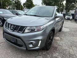 Grau Gebraucht 2016 Suzuki Vitara SUV | 11.990 € (Fairer Preis)