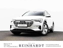 Gletscherweiß metallic Gebraucht 2022 Audi e-tron Comfort SUV | 34.720 € (Guter Preis)