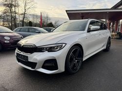 Weiß Gebraucht 2019 BMW 320 M Sport Kombi | 27.990 € (Guter Preis)