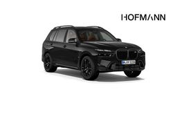 Saphirschwarz metallic Neu 2025 BMW X7 M Sport SUV | 122.380 € (Etwas zu teuer)
