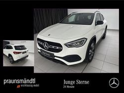 Weiß Gebraucht 2021 Mercedes GLA200 Progressive SUV | 33.490 € (Fairer Preis)