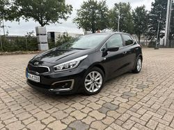 Schwarz Gebraucht 2017 Kia Ceed Limousine | 8.799 € (Fairer Preis)