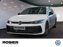 Weiss / pure white Gebraucht 2025 VW Passat R-line Kombi | 63.990 €