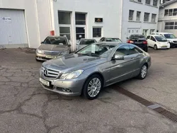 Palladiumsilber metalliclack (metallic) Gebraucht 2010 Mercedes E200 Coupé | 12.950 € (Fairer Preis)