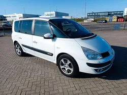 Weiß Gebraucht 2010 Renault Espace Van / Kleinbus | 2.300 € (Guter Preis)