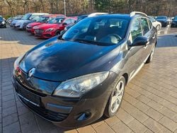 Schwarz Gebraucht 2010 Renault Mégane III Dynamique Limousine | 3.350 € (Guter Preis)