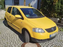 Gelb Gebraucht 2006 VW Fox Kleinwagen | 1.550 € (Fairer Preis)