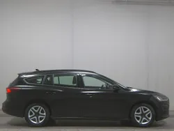 Schwarz Gebraucht 2022 Ford Focus Cool & Connect Kombi | 14.980 € (Guter Preis)