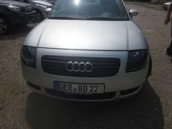 Silber Gebraucht 2000 Audi TT Roadster Cabrio | 4.950 € (Etwas zu teuer)