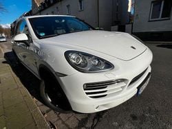 Weiß Gebraucht 2012 Porsche Cayenne SUV | 18.700 € (Superpreis)