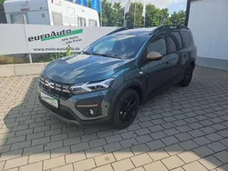 Grün zedern grün metallic Neu 2025 Dacia Jogger Extreme Kombi | 22.270 € (Fairer Preis)