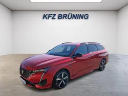 Okenit weiß metallic (metallic) Gebraucht 2024 Peugeot 308 GT Kombi | 22.880 € (Superpreis)