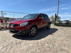 New red (m) Gebraucht 2013 Nissan Qashqai I-Way SUV | 9.690 € (Fairer Preis)