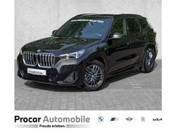 Schwarz (saphirschwarz metallic) Gebraucht 2023 BMW X1 M Sport SUV | 49.490 € (Etwas zu teuer)