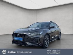 Grau Gebraucht 2024 Ford Focus ST-Line X Limousine | 24.840 € (Fairer Preis)