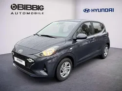 Grau / aurora grey Neu 2025 Hyundai i10 Select Kleinwagen | 17.490 € (Fairer Preis)