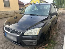 Schwarz Gebraucht 2007 Ford Focus Kombi | 1.099 € (Guter Preis)