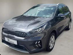 Grau Gebraucht 2020 Kia Niro Spirit SUV | 17.995 € (Fairer Preis)