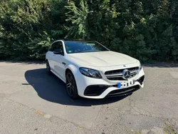 Weiß Gebraucht 2019 Mercedes E63S AMG AMG Kombi | 69.999 € (Teuer)