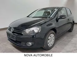 Schwarz Gebraucht 2011 VW Golf VI Team Limousine | 4.090 € (Guter Preis)