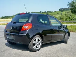 Schwarz Gebraucht 2008 Renault Clio II Exception Limousine | 2.799 € (Fairer Preis)