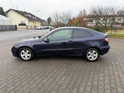 Blau Gebraucht 2006 Mercedes C180 Coupé | 2.200 € (Guter Preis)