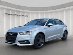 Silber Gebraucht 2013 Audi A3 Sportback Attraction Limousine | 12.750 € (Fairer Preis)