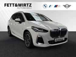 Alpinweiss Gebraucht 2024 BMW 230e Active Tourer M Sport Van / Kleinbus | 42.788 € (Teuer)