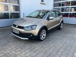 Beige Gebraucht 2015 VW Polo Cross Kleinwagen | 12.990 € (Fairer Preis)
