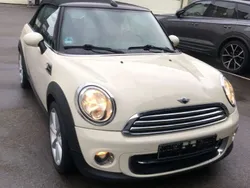 Weiß original Gebraucht 2010 Mini Cooper Cabriolet Cabrio | 5.500 € (Fairer Preis)