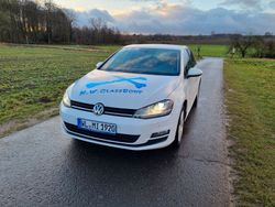 Weiß Gebraucht 2016 VW Golf VII Comfortline Limousine | 10.999 € (Fairer Preis)