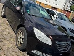 Braun Gebraucht 2012 Opel Insignia Kombi | 3.750 € (Guter Preis)
