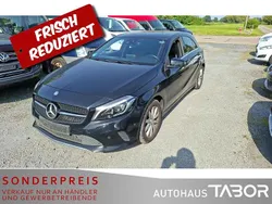 Kosmosschwarz metalliclack Gebraucht 2016 Mercedes A180 Style Limousine | 14.585 € (Guter Preis)