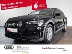 Brillantschwarz Gebraucht 2022 Audi e-tron Comfort SUV | 28.880 € (Fairer Preis)