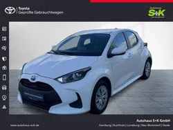Weiß Gebraucht 2022 Toyota Yaris Hybrid Comfort Kleinwagen | 17.490 € (Fairer Preis)