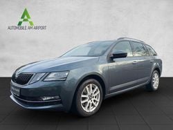 Grau Gebraucht 2019 Skoda Octavia Style Kombi | 12.950 € (Superpreis)