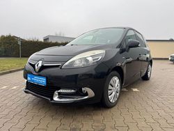Schwarz Gebraucht 2013 Renault Scénic III Bose Edition Van / Kleinbus | 5.999 € (Fairer Preis)