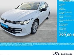 Pure white Gebraucht 2025 VW Golf Goal Limousine | 32.444 €