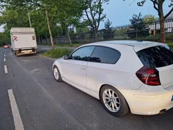 Weiß Gebraucht 2010 BMW 118 Kleinwagen | 3.900 € (Fairer Preis)