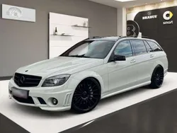 Calcitweiss unilack Gebraucht 2010 Mercedes C63 AMG AMG Kombi | 29.888 €