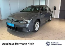 Grau Gebraucht 2021 VW Golf VIII Life Kombi | 20.880 € (Fairer Preis)
