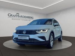 Weiß Gebraucht 2023 VW Tiguan Life SUV | 32.890 € (Fairer Preis)