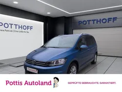 Caribbean blue Gebraucht 2022 VW Touran Comfortline Van / Kleinbus | 27.997 € (Guter Preis)